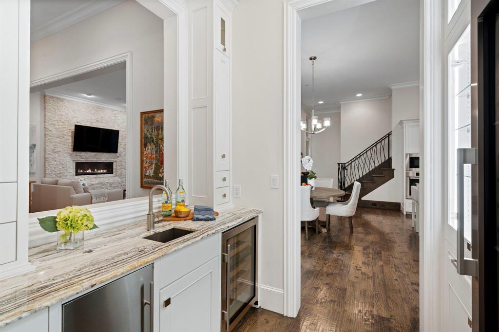 Fourth Instl in Highland Park - Residential