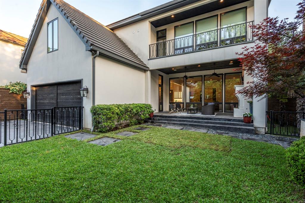 Fourth Instl in Highland Park - Residential