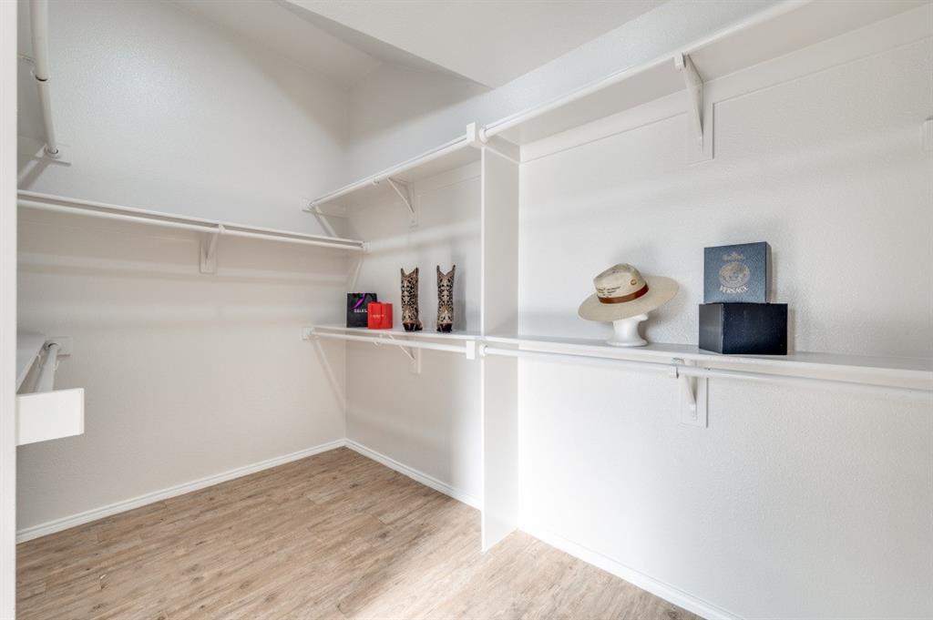 Oak Lakes - Residential