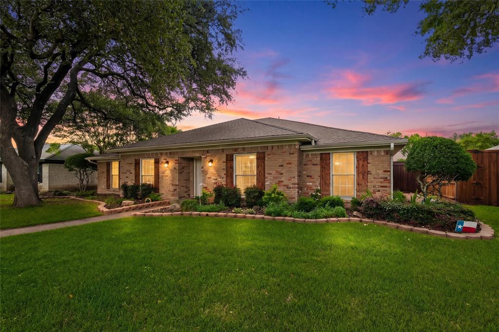 1004 Rainbow Drive