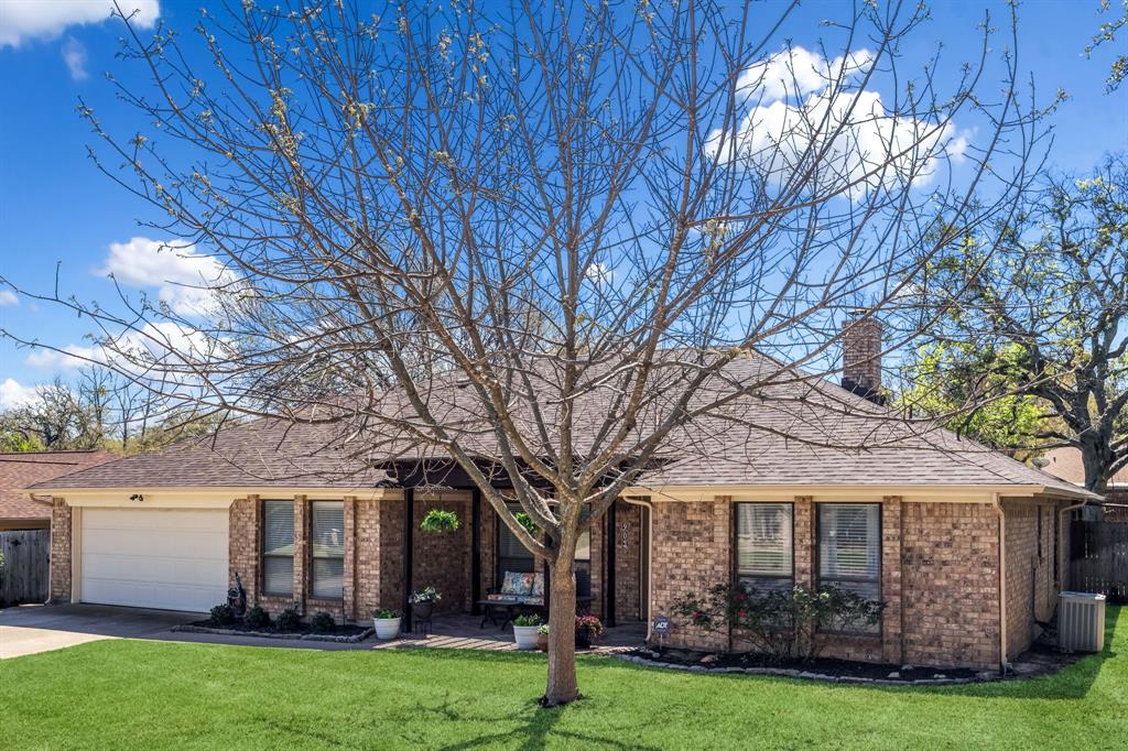 903 Forest Trail Court