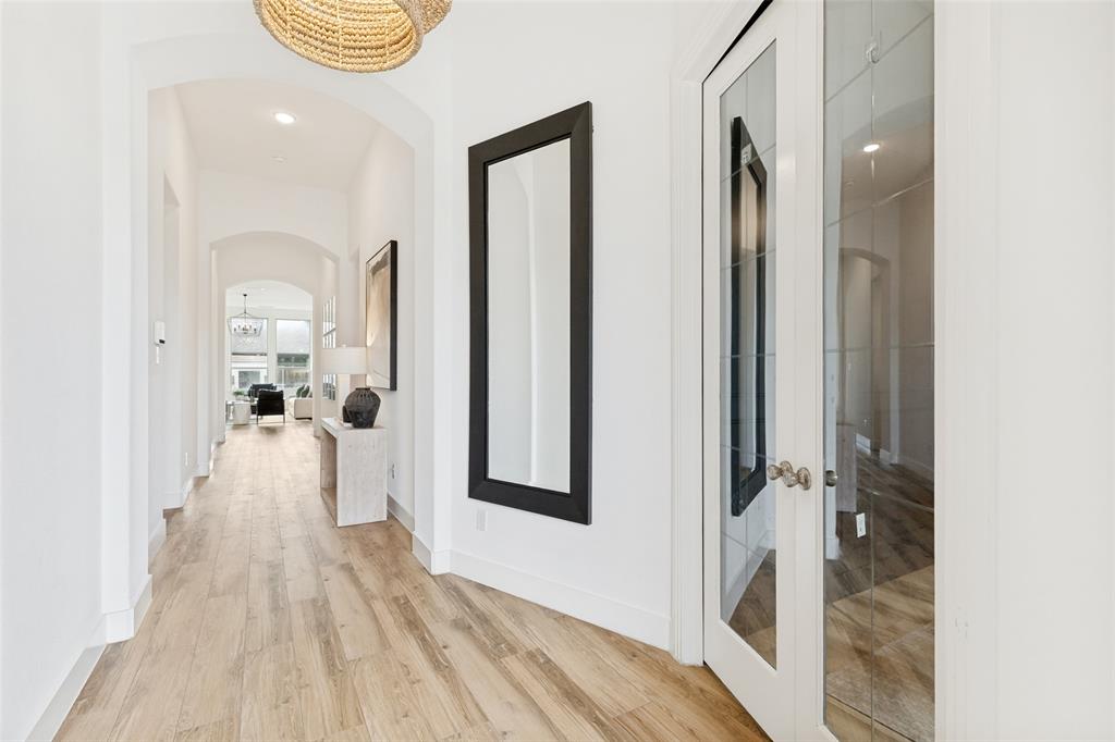 816 Bretallow Drive