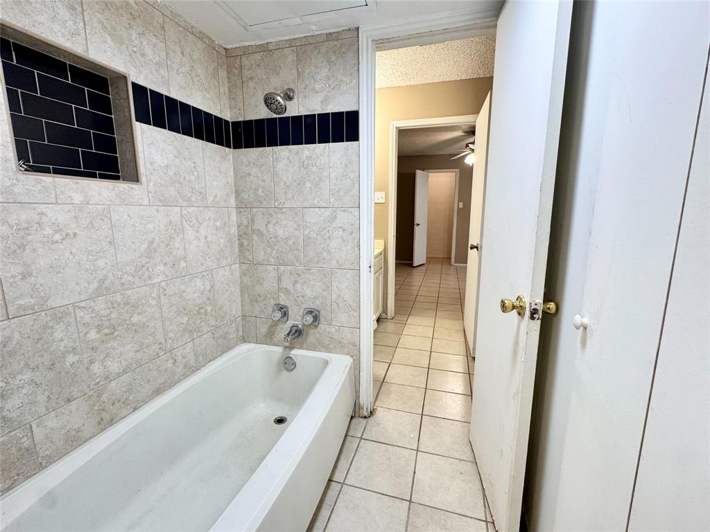 TWENTY OAKS ADDITION - Residential Lease