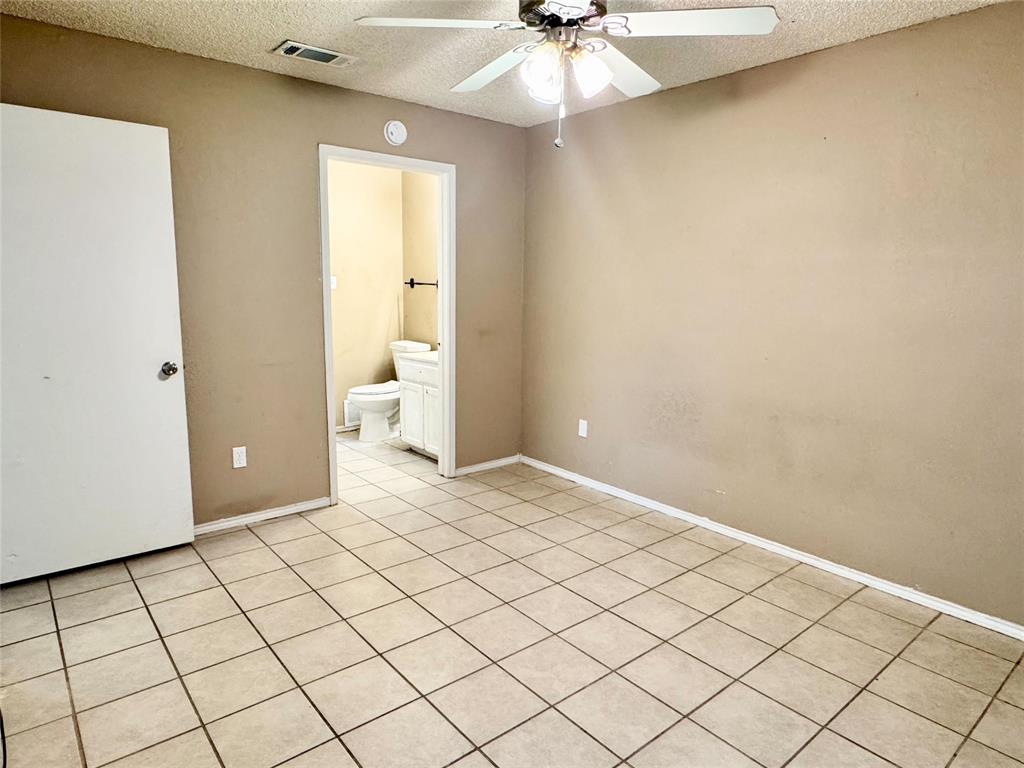 TWENTY OAKS ADDITION - Residential Lease