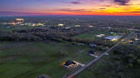 A home in Lone Oak