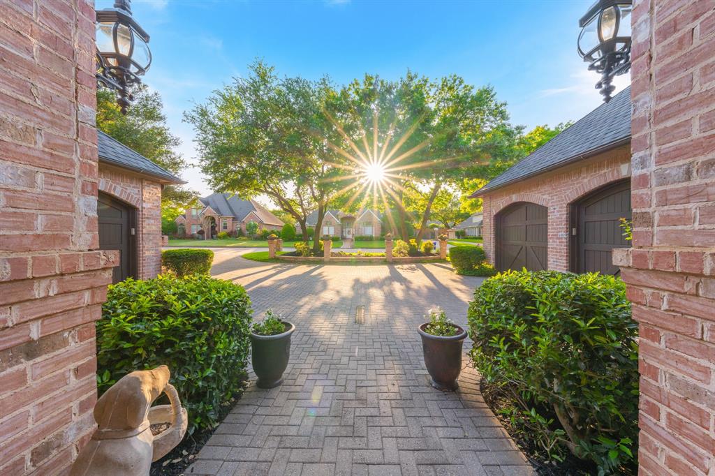 5307 Maple Lane