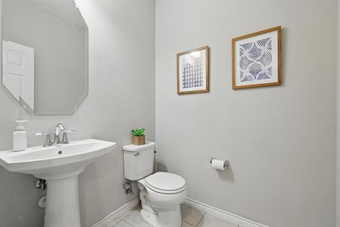 Tiny photo for 10213 Fox Grove Court, Fort Worth, TX 76131 (MLS # 21100611)