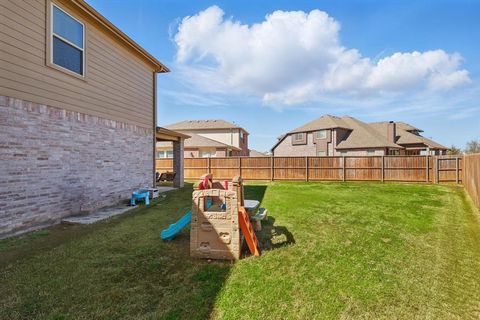 Tiny photo for 10213 Fox Grove Court, Fort Worth, TX 76131 (MLS # 21100611)