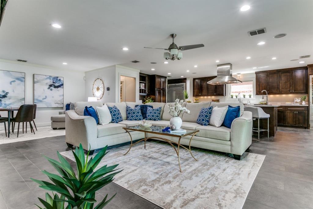 352 Parkview Place
