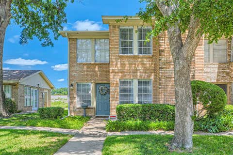 Photo of 511 Towne House Lane, Richardson, TX 75081 (MLS # 21361646)