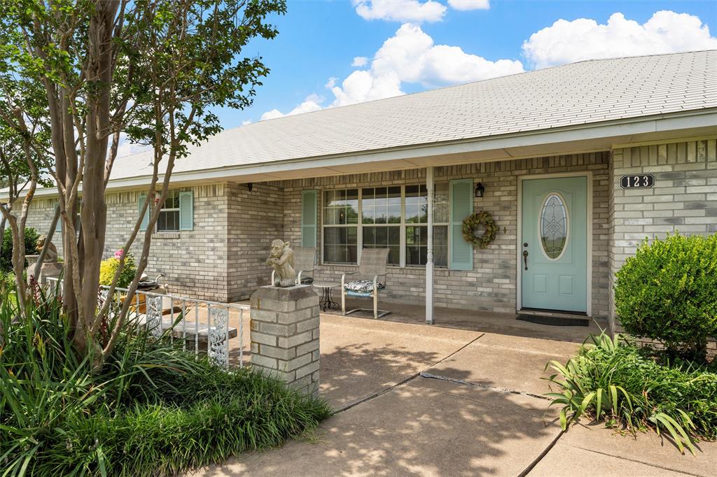123 Lone Creek Drive
