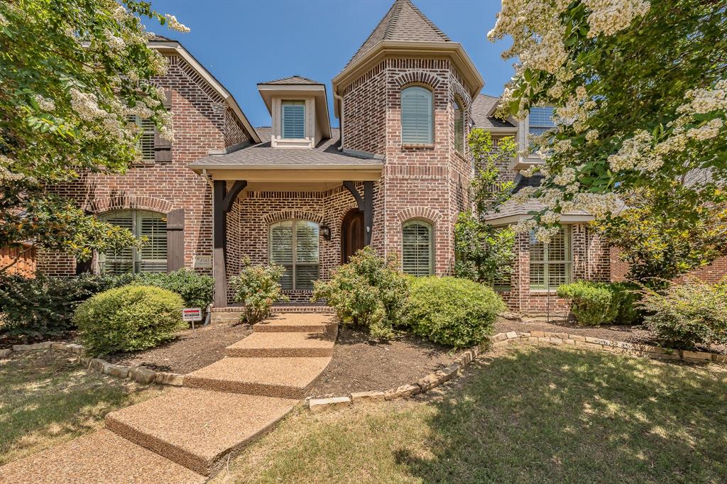 4542 Carraway Drive
