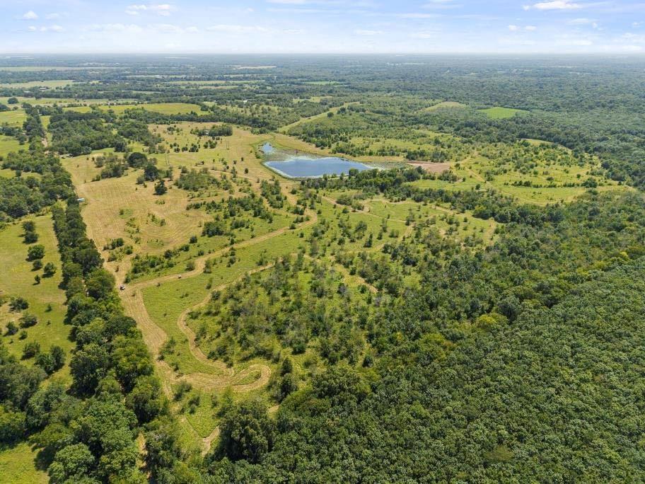 E R Merrell Surv Abs #639 - Land