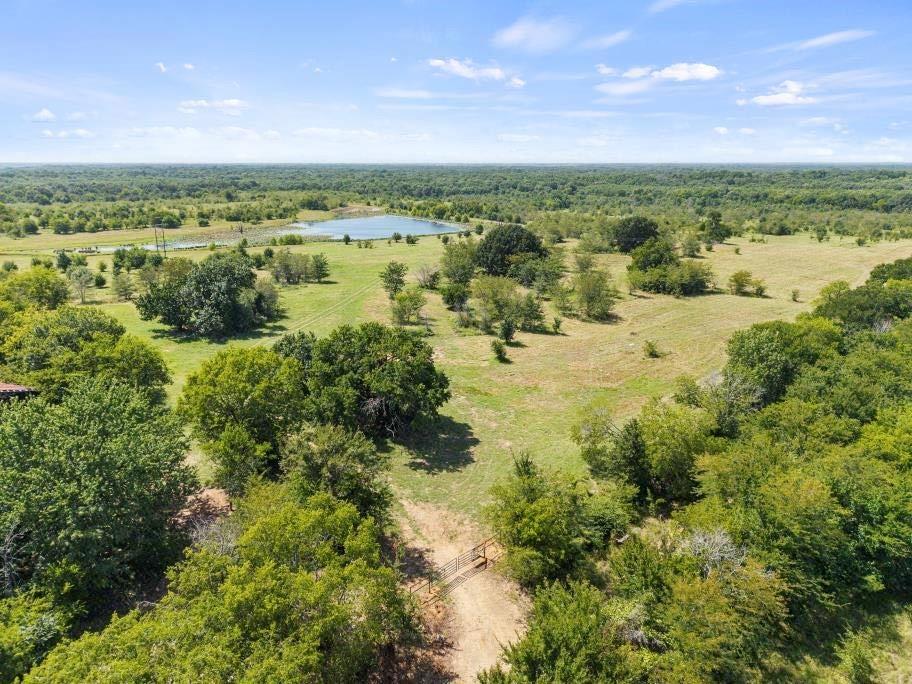 E R Merrell Surv Abs #639 - Land