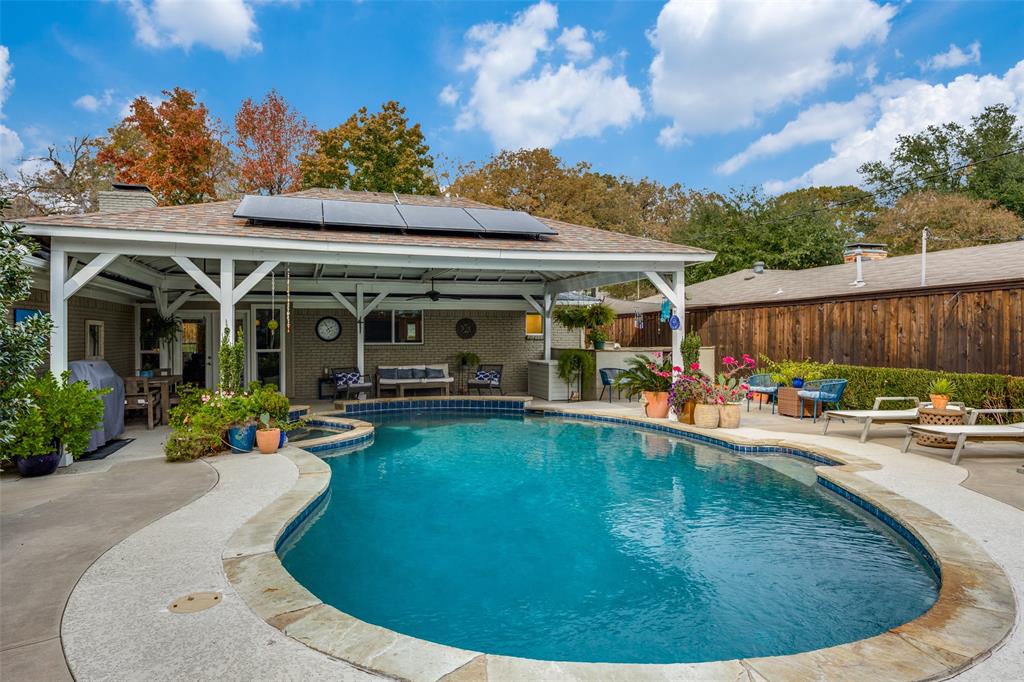 Forest Hills Rev - Residential