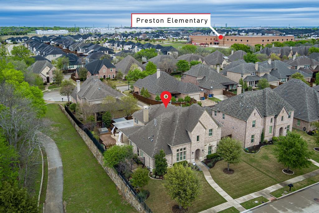 Starcreek Ph Six - Residential