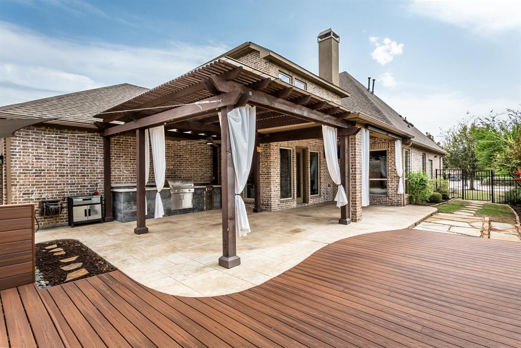 Starcreek Ph Six - Residential