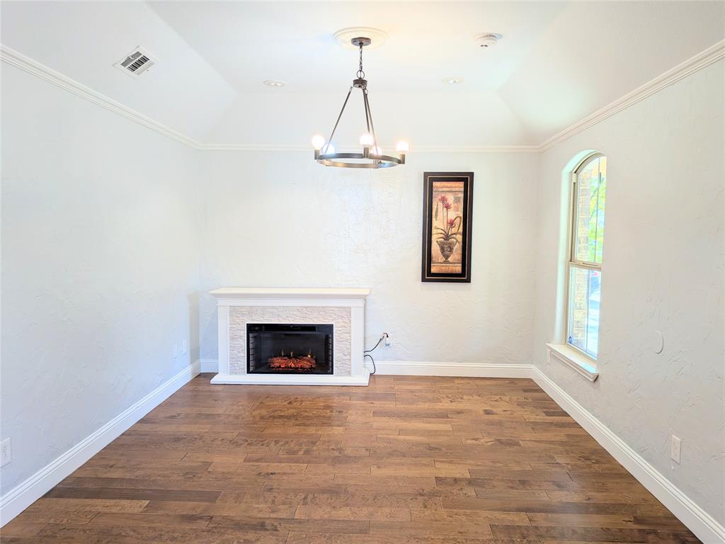 ELAM HEIGHTS - Residential