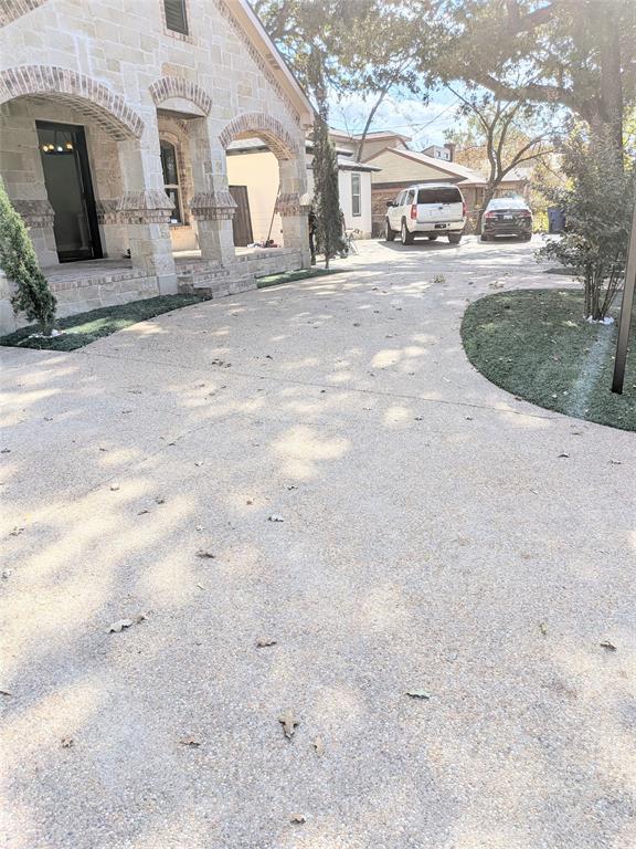 ELAM HEIGHTS - Residential