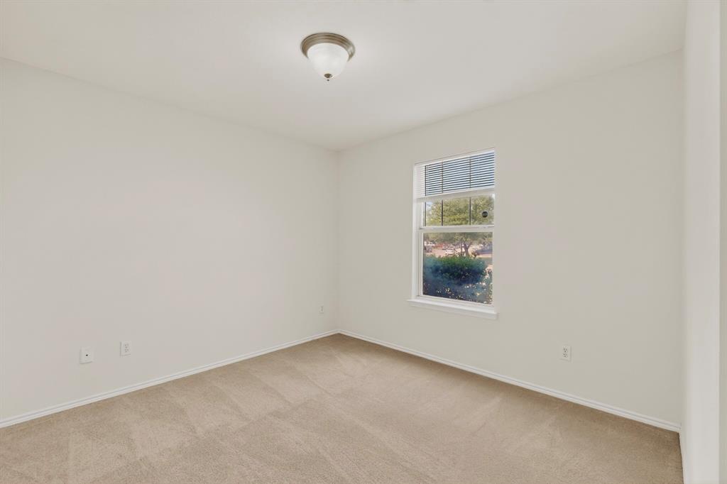 Montecito Plaza - Residential