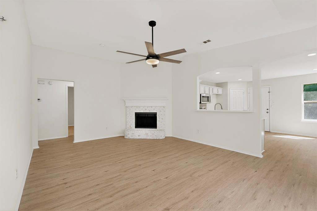 Montecito Plaza - Residential