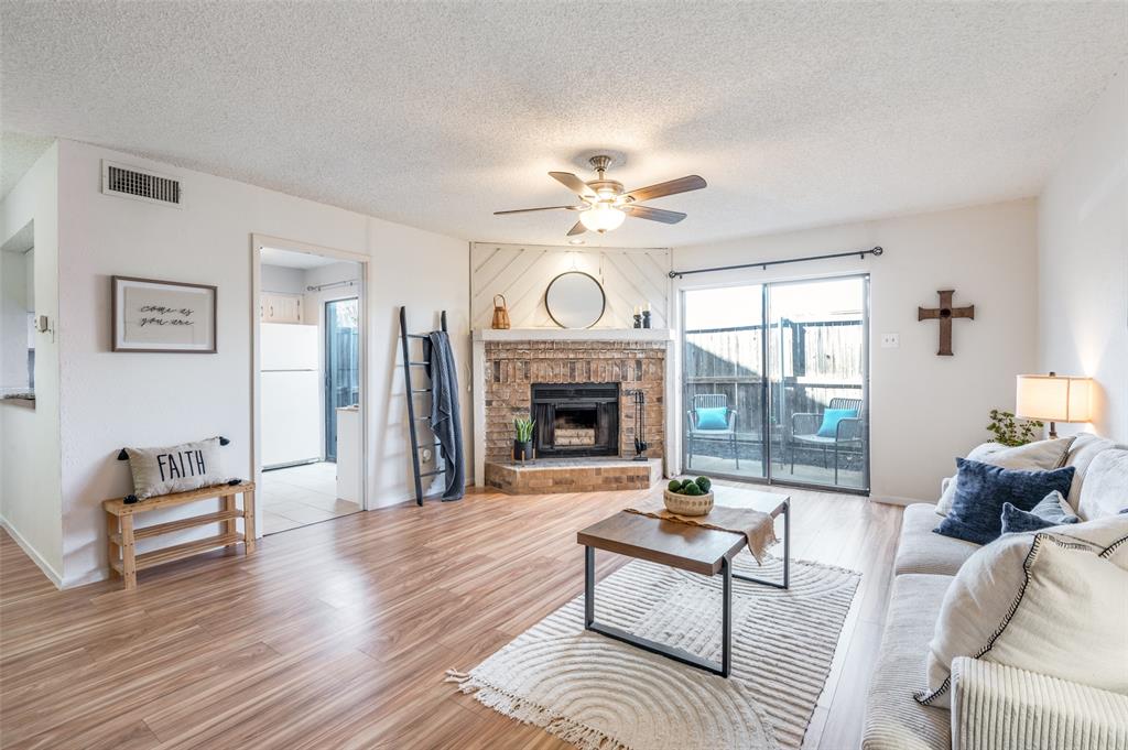 Oakbrook Crossing Condo - Residential