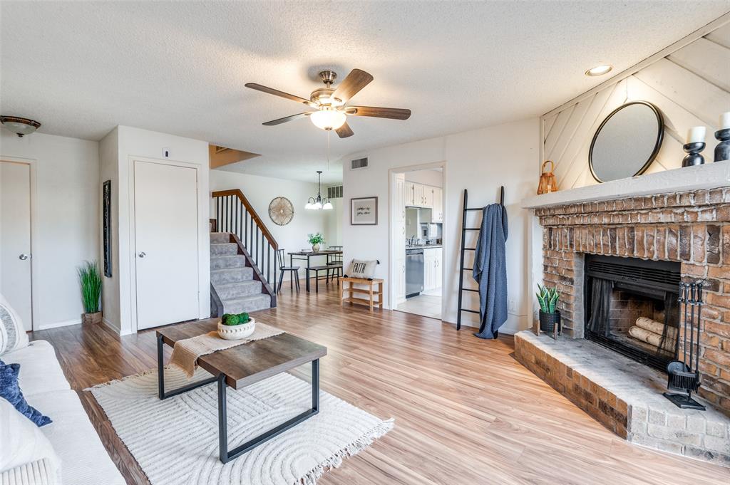 Oakbrook Crossing Condo - Residential