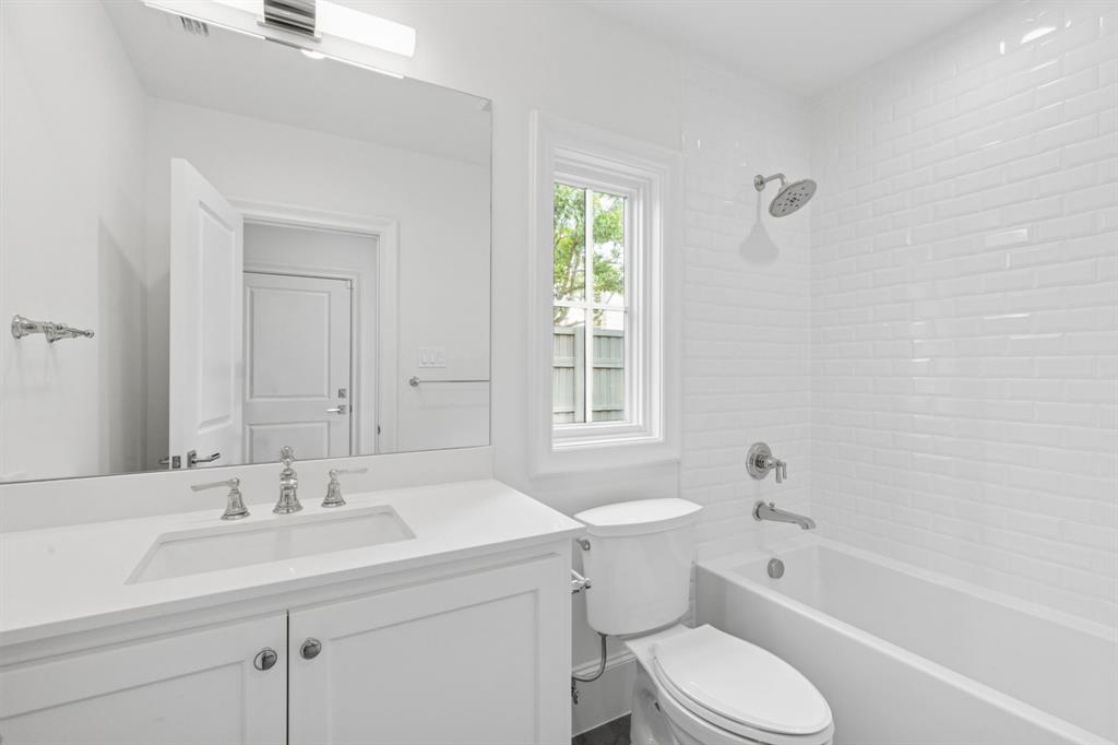 Highland Park West Add 8th Instl - Residential