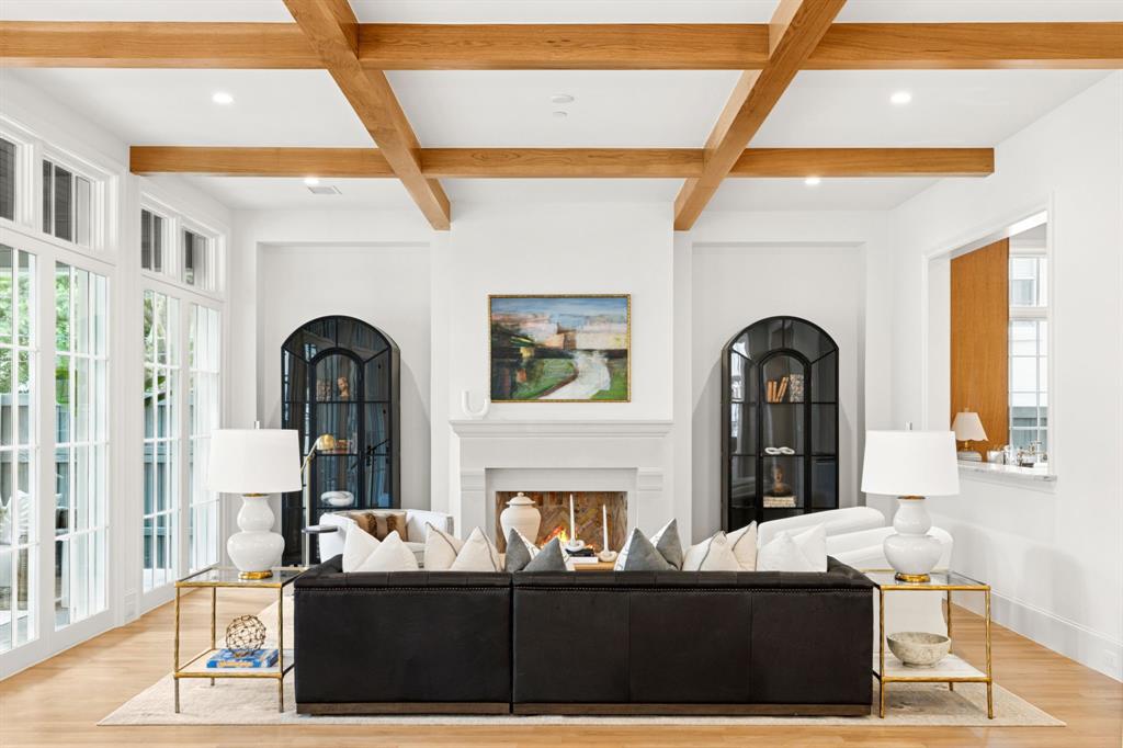 Highland Park West Add 8th Instl - Residential