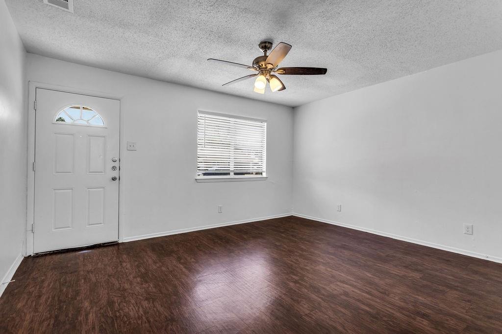 813 Rosewood Hills Drive