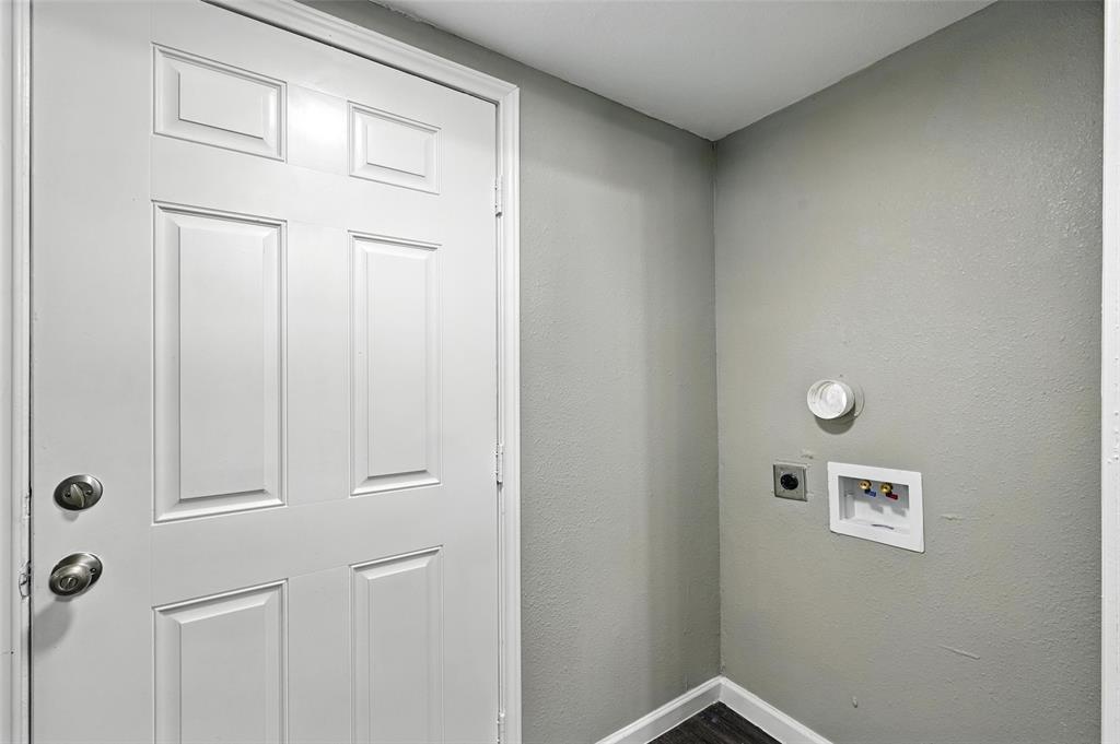 Deerpath Village 05 - Residential