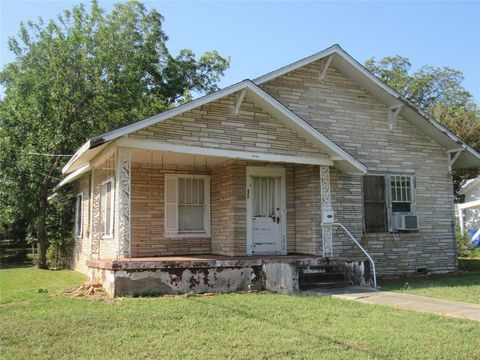 400 Water Street Whitesboro TX 76273