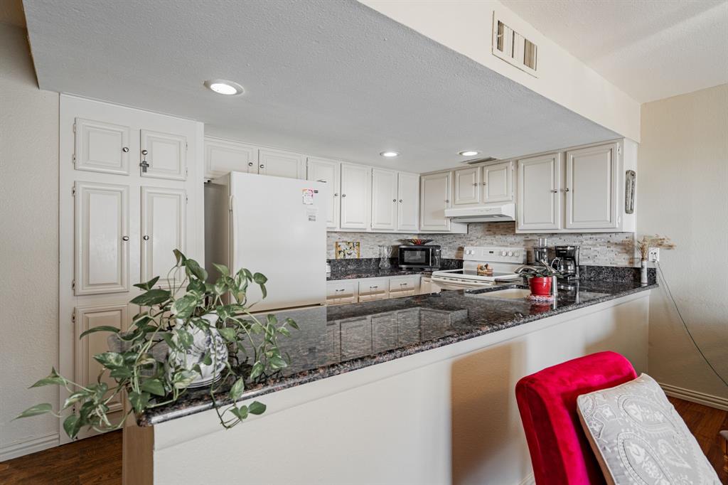 Cutter Hill #2 - Residential