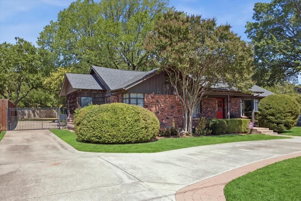 3808 Trail Lake Drive