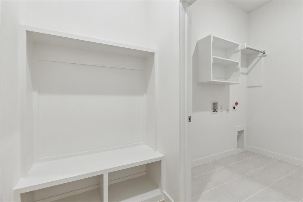 Lakehaven - Residential