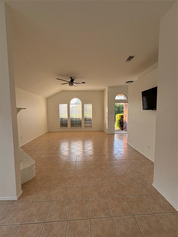 Woodcrest Ph 01 - Residential Lease