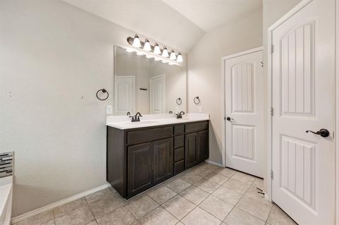 Tiny photo for 612 Ravenwood Drive, Saginaw, TX 76179 (MLS # 21098859)