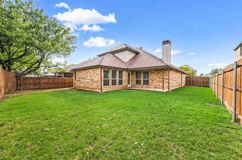 Tiny photo for 612 Ravenwood Drive, Saginaw, TX 76179 (MLS # 21098859)