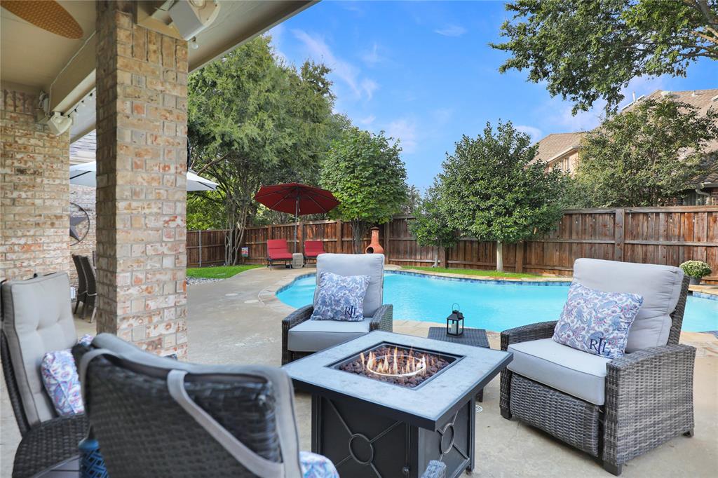 804 Woodcliff Drive