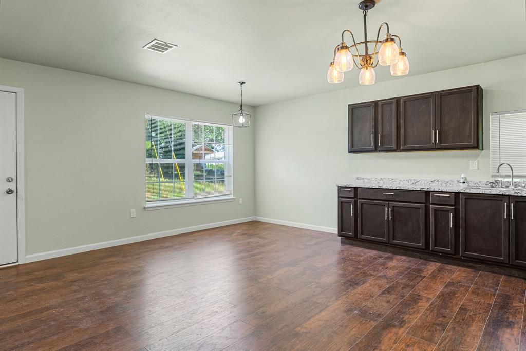 Red City - Residential