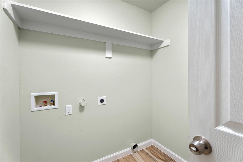 Red City - Residential