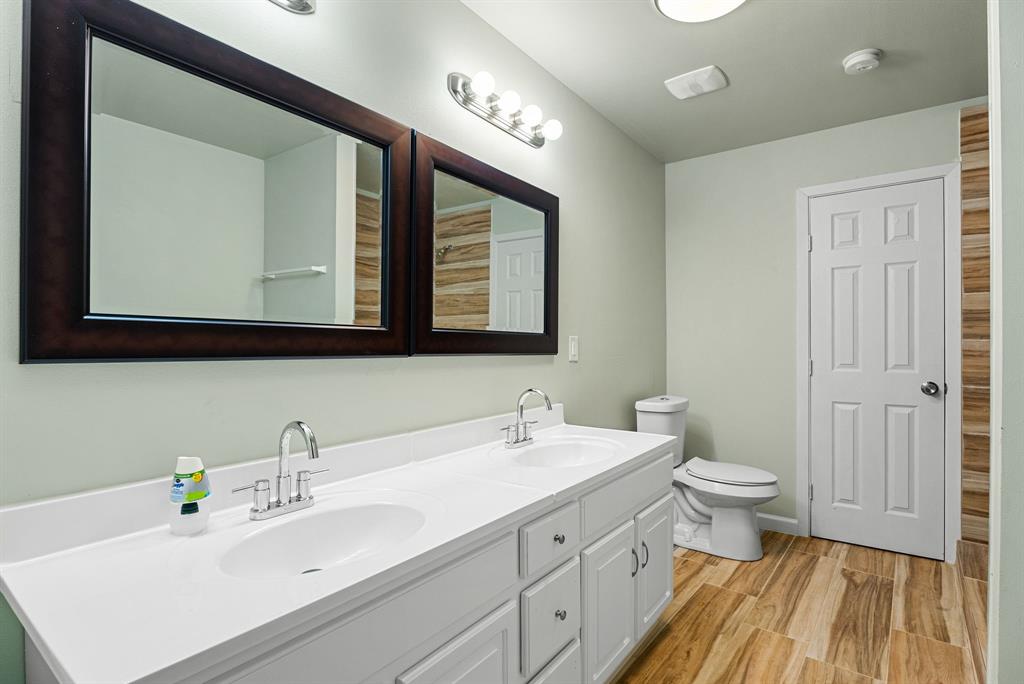 Red City - Residential