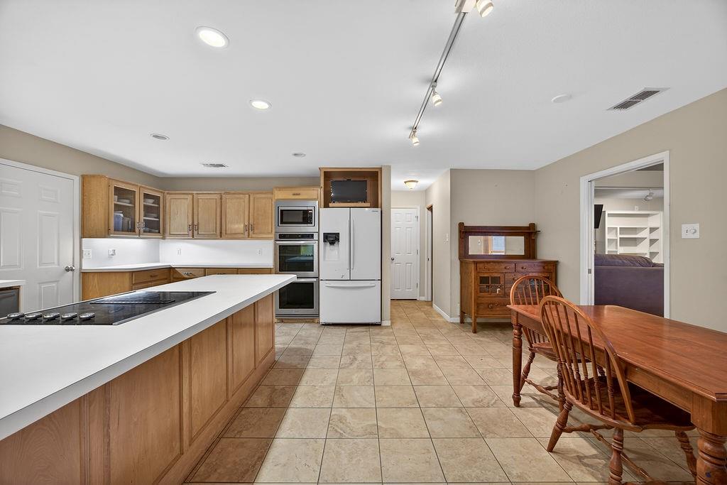 Meadow Lakes Add - Residential