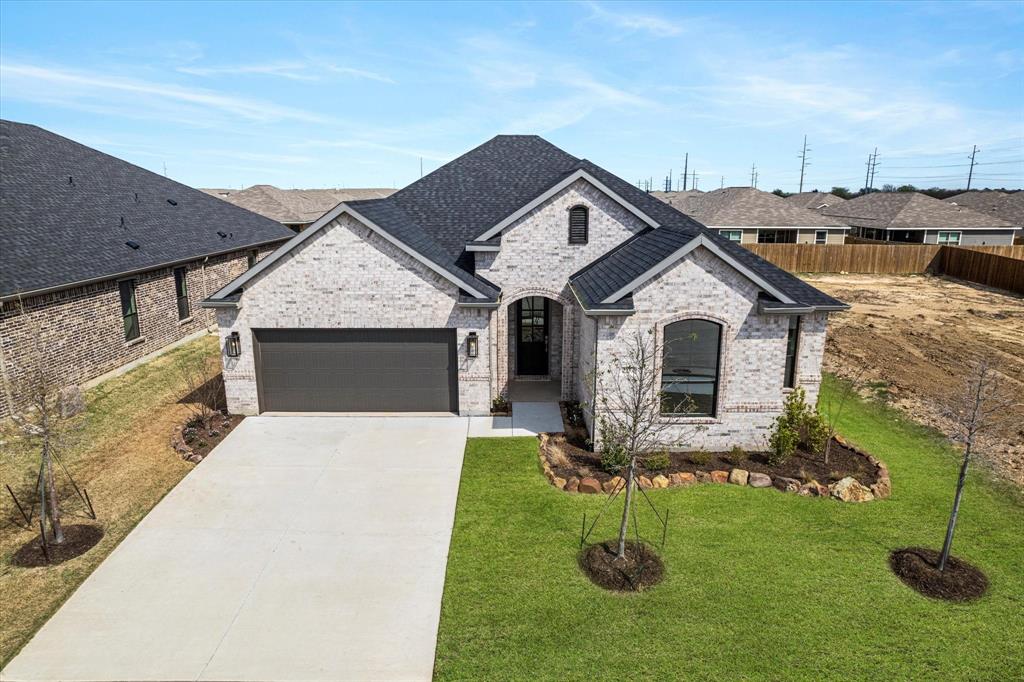 3912 Felicity Lane