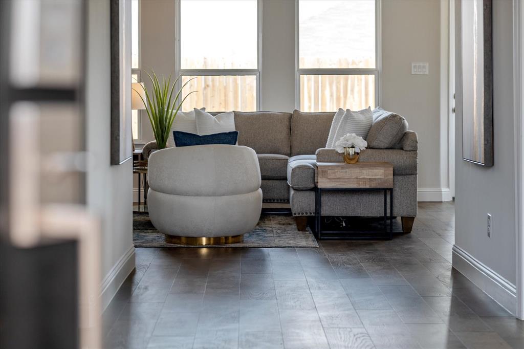 3912 Felicity Lane