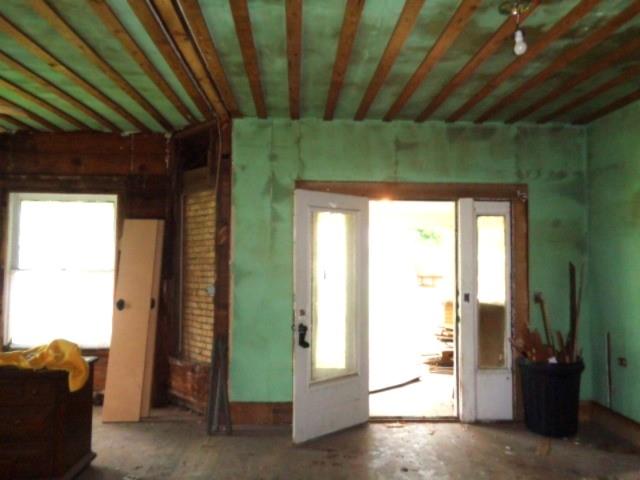 Photo of 200 S Post Oak ST, Winnsboro, TX 75494 (MLS # 21307461)