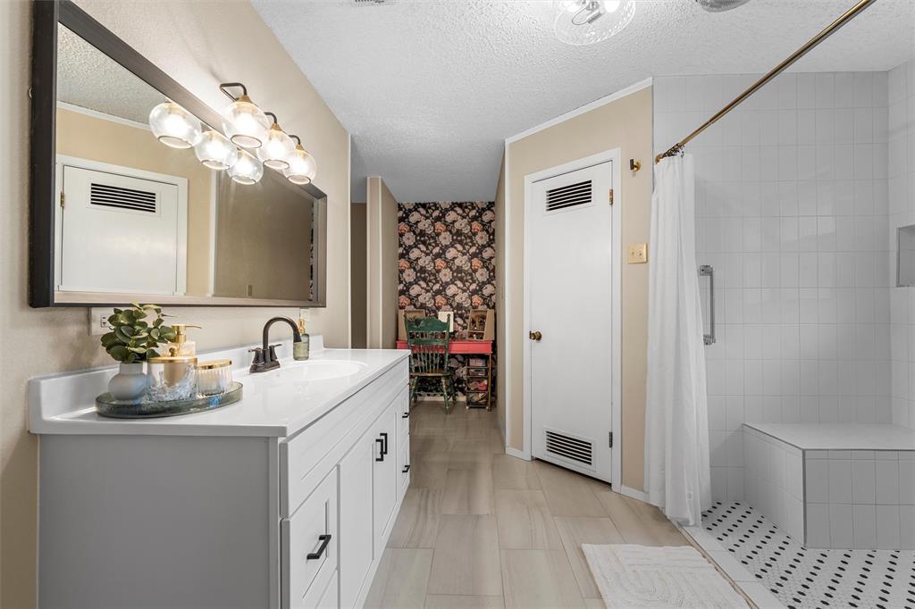 J M White - Residential