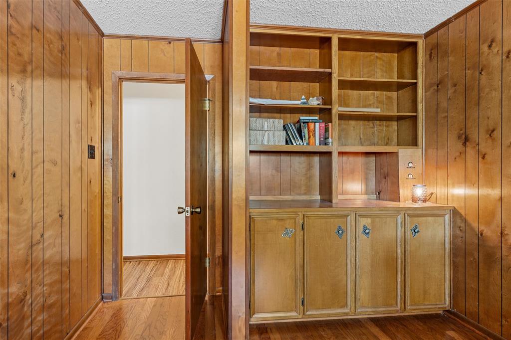 J M White - Residential