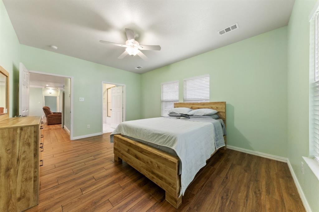 Block 7 8802 - Residential