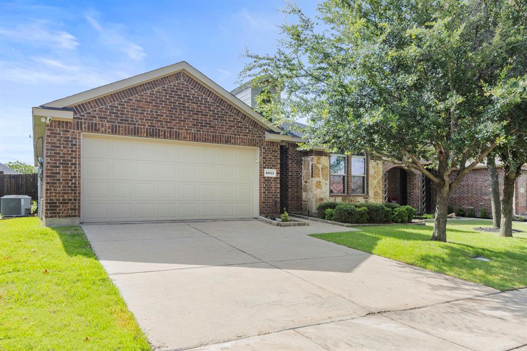 2041 Shady Glen Trail